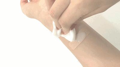 卸妆油卸妆膏卸妆水哪个不伤皮肤,卸妆油卸妆膏哪个用得慢