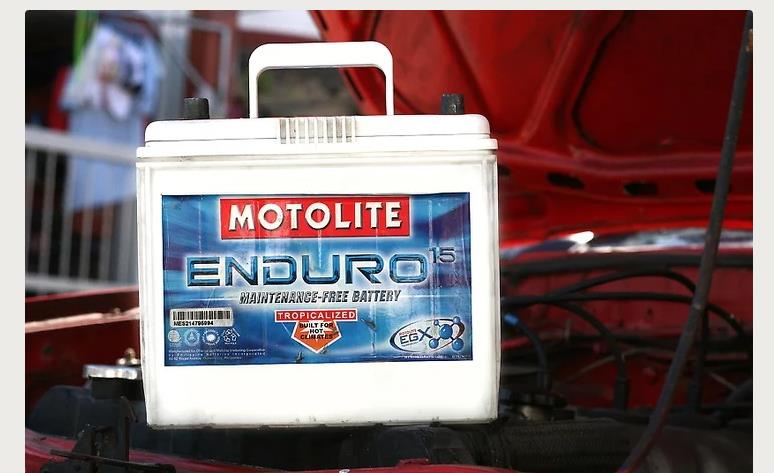 更换汽车蓄电池要换原装的吗,汽车更换蓄电池断电和不断电区别