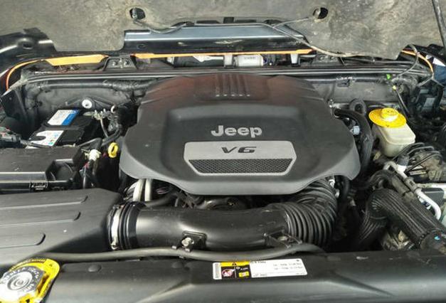 老款吉普牧马人值得买吗,吉普牧马人2.0t原厂越野评测