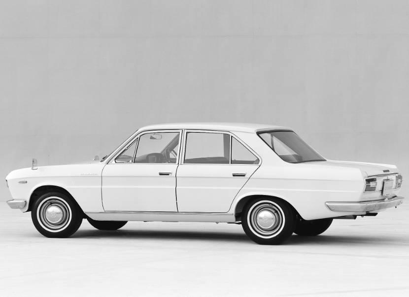 千古英雄今何在,千古英雄而今安在