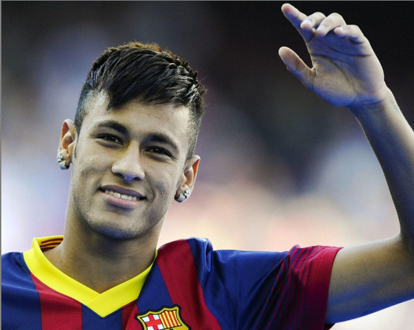 巴萨msn内马尔踢赢c罗,巴萨时期内马尔和梅西