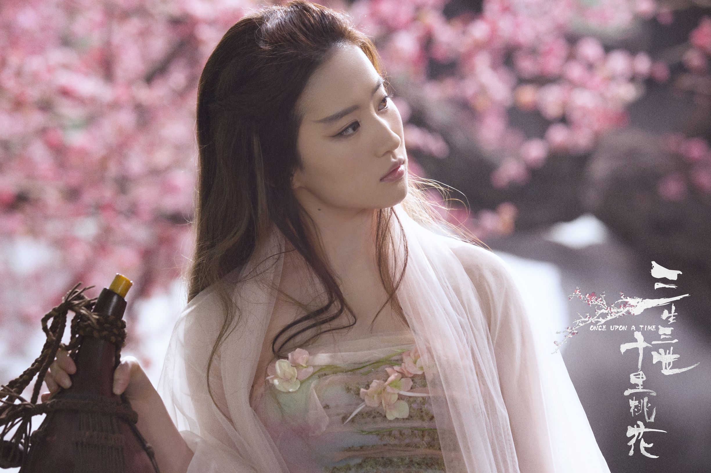 如何撩到天界第一“高富帅”——上神白浅教你穿