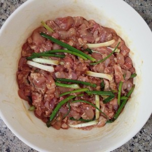 自贡冷吃兔和重庆璧山兔，谁是你心中的兔肉王者？