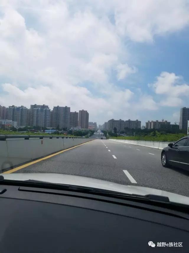 美食加美景,粤、桂大队以踢球为名的饕餮北海行