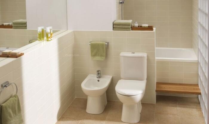 马桶溅水如何解决,马桶溅水了