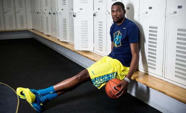 谁才是nba现役第一人,库里和杜兰特球鞋