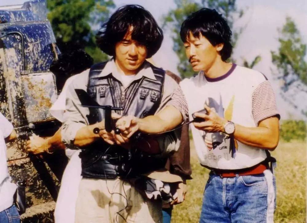 香港最著名的胡须佬，胡子不仅仅是标志，更是风格体现