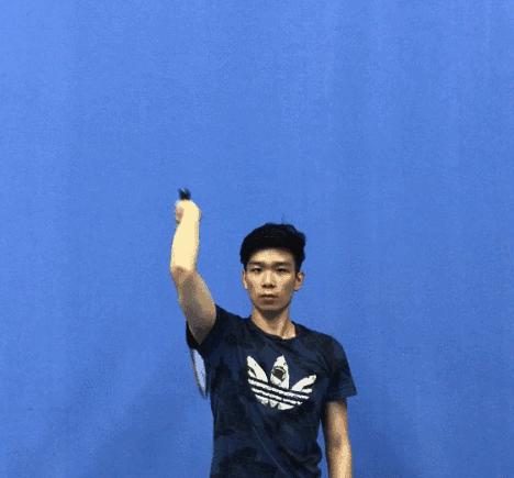 羽毛球巧发力反手高远球挥拍,巧发力羽毛球杀球