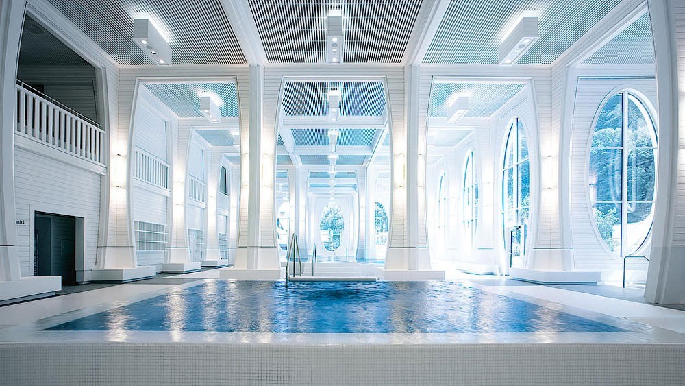 鐟炲＋璐靛闈㈤儴spa,榛戠环甯pa鐟炲＋