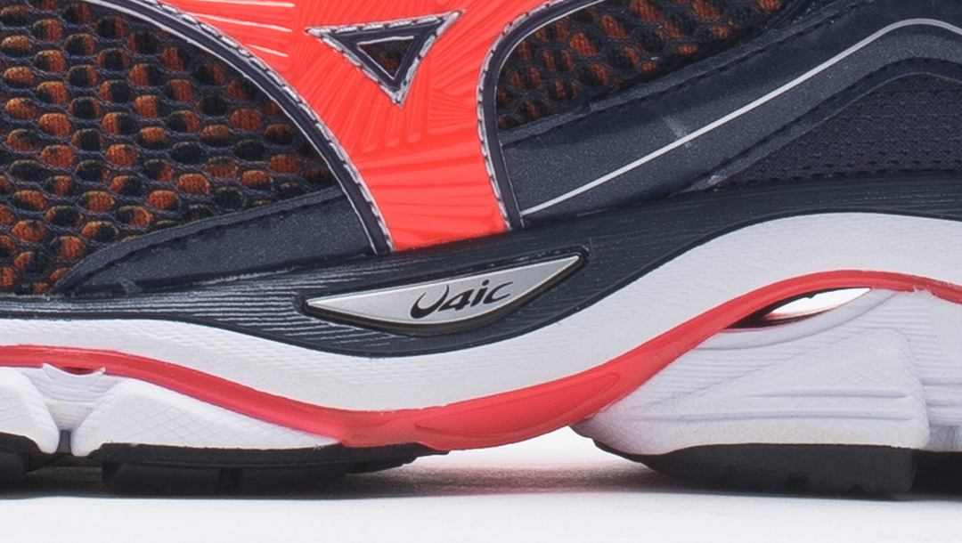 mizuno美津浓跑步鞋waveultima,mizuno跑鞋wave系列