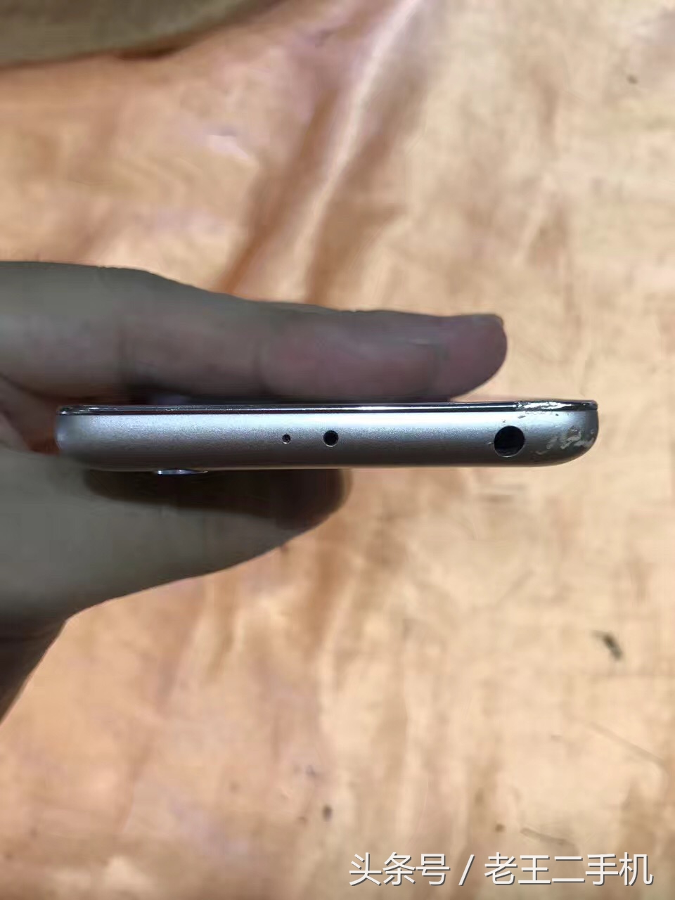 两三百的二手机能用吗,两三百块钱买什么二手机