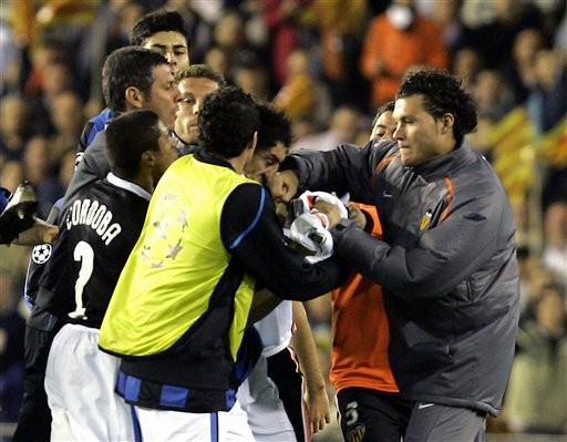 伊布11年,2011年伊布夺冠视频