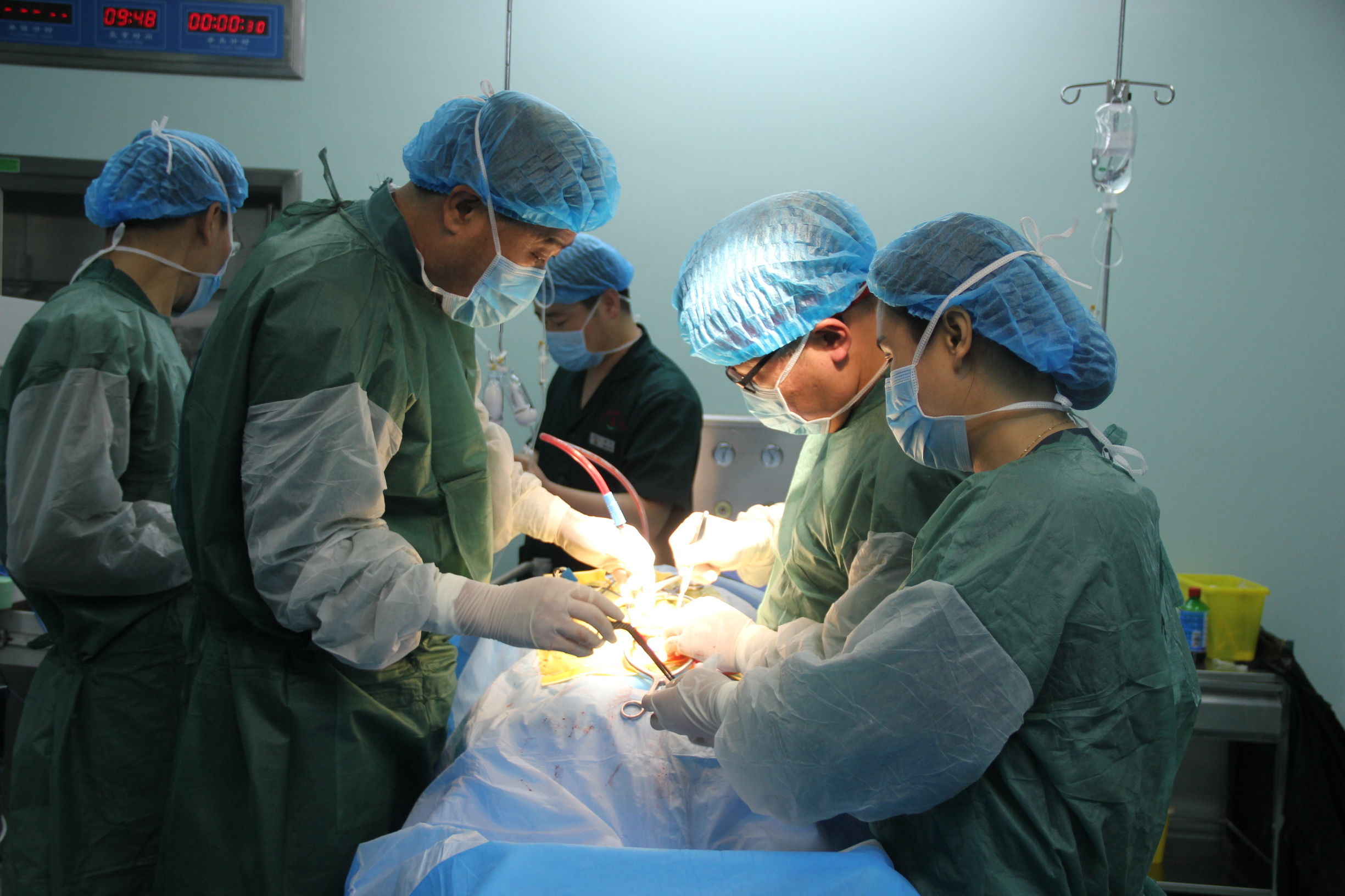 沈阳医大腰椎管狭窄微创手术费用,沈阳骨科腰椎管狭窄手术费多少钱