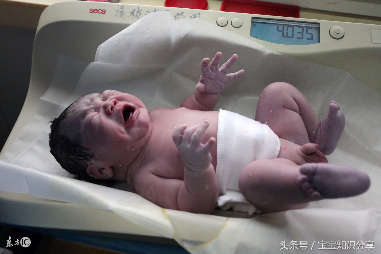 产后会出现各种症状新手妈妈要注意这些是正常生理现象