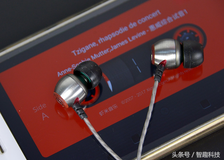 手机听歌好，还是用mp3好呢？