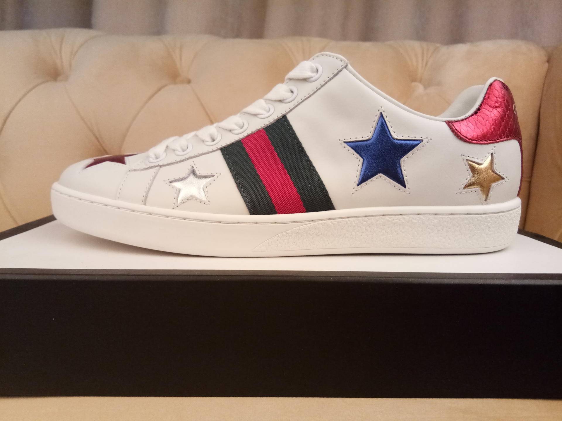 gucci经典款小白鞋,gucci星星小白鞋