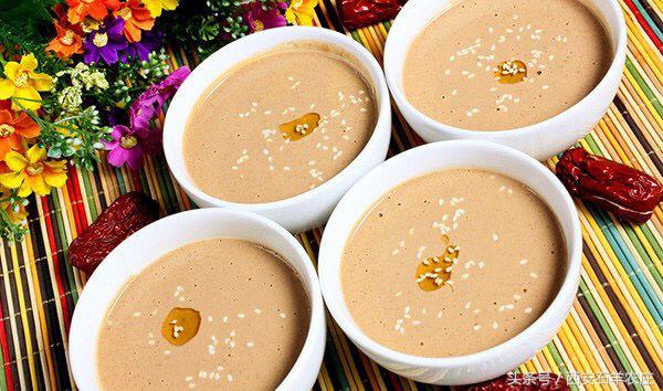 青海凉拌菜大全教程之万能凉拌汁,用自己做的万能白灼汁拌的凉拌菜