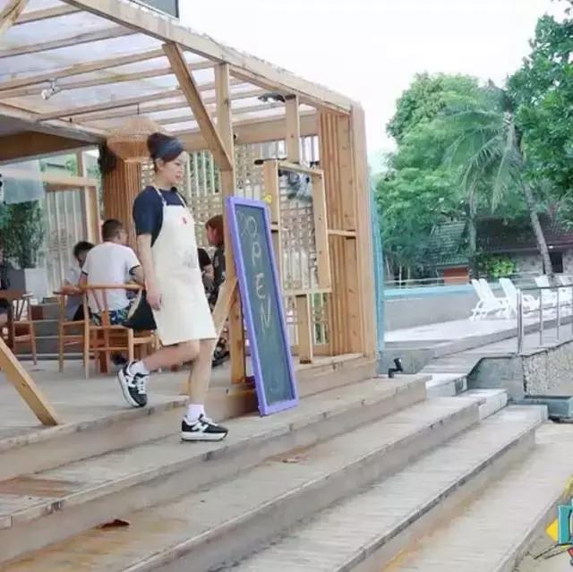 赵薇穿搭夏装,女人学赵薇穿衣搭配