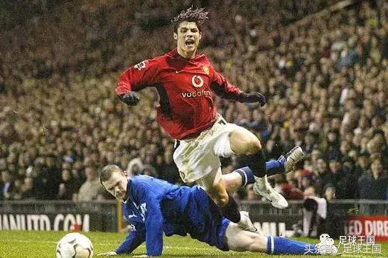 鲁尼告别曼联时代,鲁尼成为自由球员