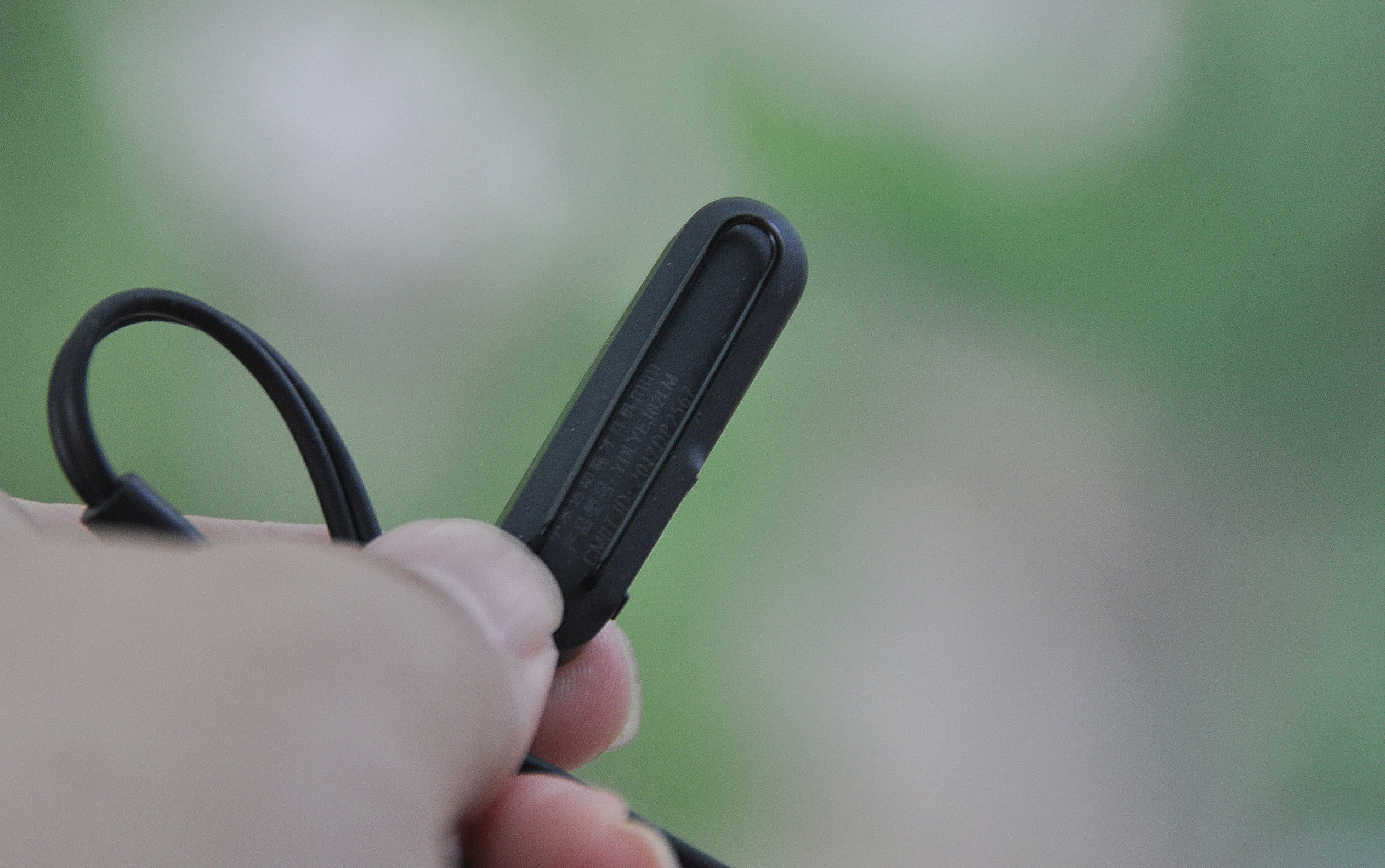 性价比运动蓝牙无线耳机,性价比高的无线运动蓝牙耳机推荐