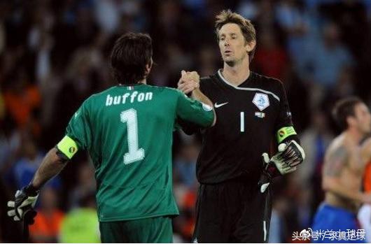 意大利布冯千场里程碑,意甲最佳球员布冯