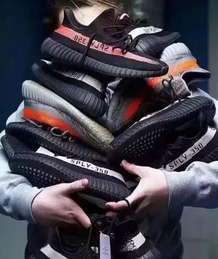 除了椰子鞋还有什么鞋,2019最值得入的潮鞋