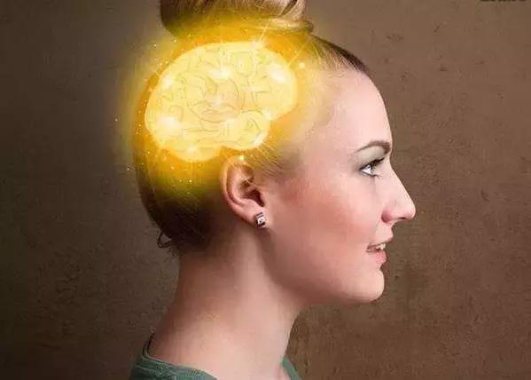 女人最先老的是哪里,女性哪个器官容易老