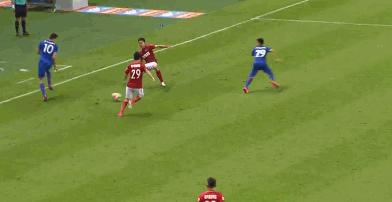 张呈栋足球,张呈栋剪刀腿