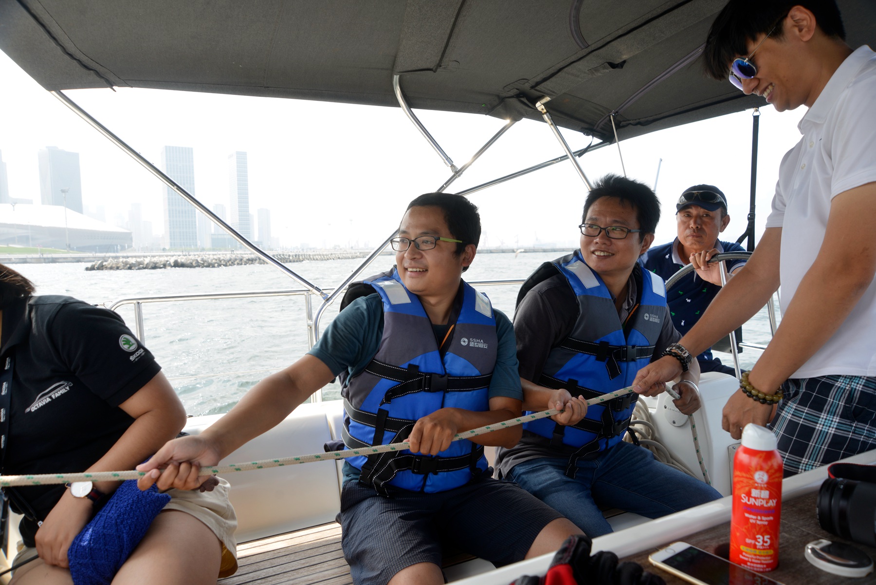 斯柯达明锐旅游海边,斯柯达明锐旅行车西藏自驾游