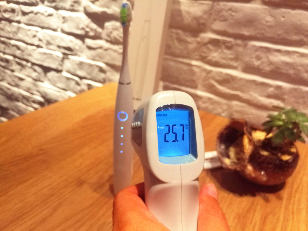 ocleanz1智能电动牙刷,电动牙刷ocleanone和ocleanx