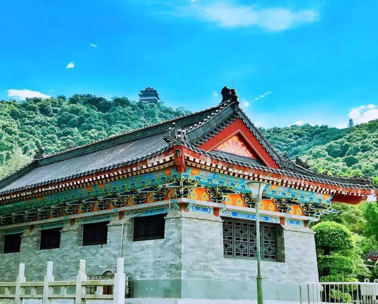 你好！我的名字叫惠州，这是我的名片