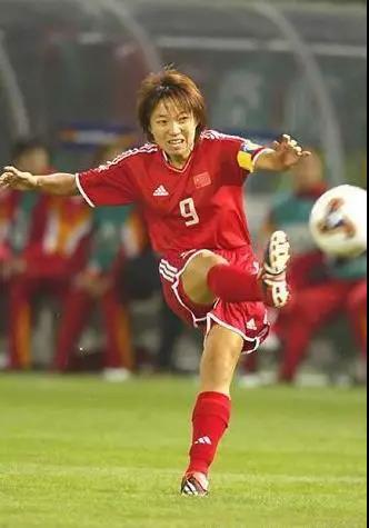 一群最燃的中国小女孩,在挪威狂灌61个球,教练喊“不要再进了