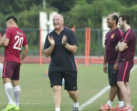 郜林谈申花,申花赛前训练