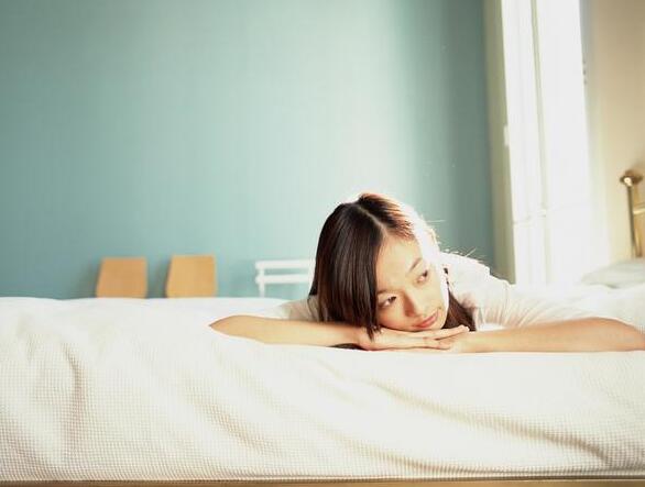 腋臭怎么去除，专家这招去腋臭，你不得不服！