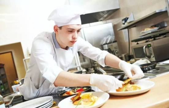 餐饮人创业秘籍,餐饮店创业前期是最难招人的