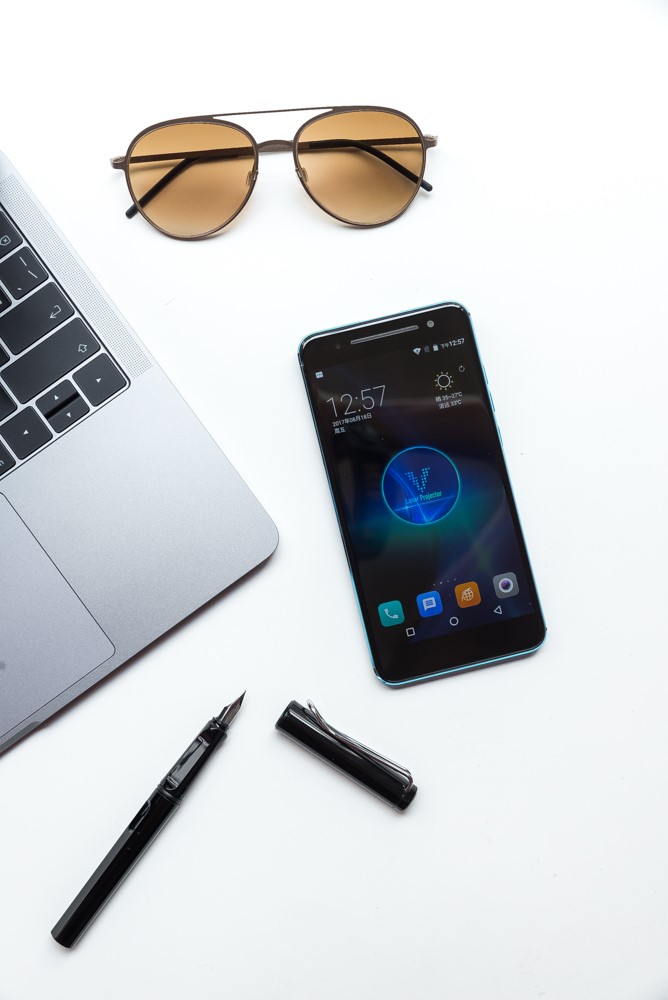 青橙VOGA激光投影手机,青橙voga卖点