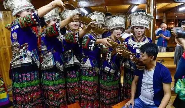 苗族和犹太人,苗族一个神秘且色彩斑斓的民族