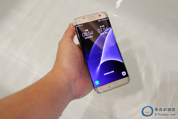 SamsungGalaxyS7edge体验：高效、极美