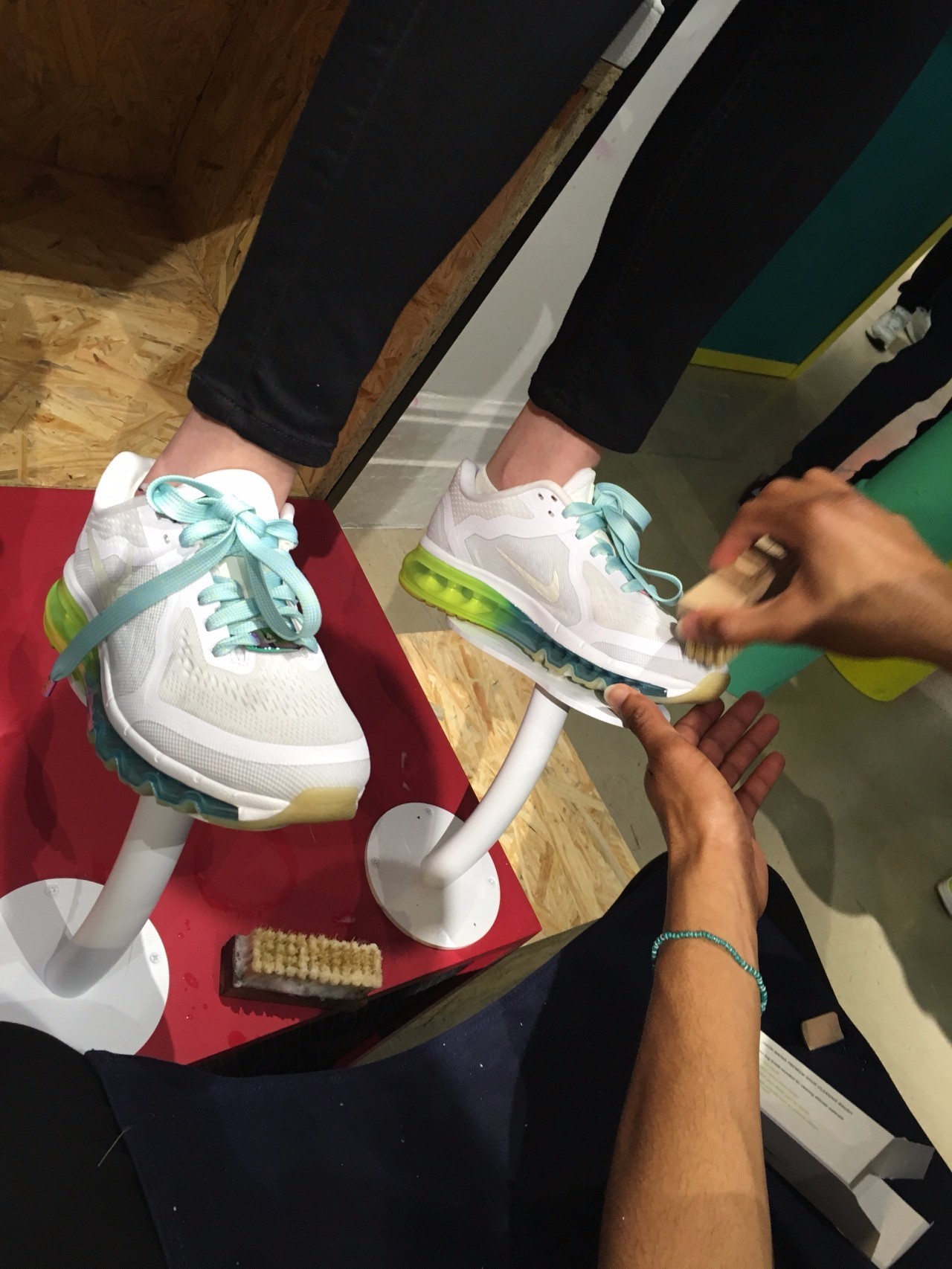 气垫儿反斗城!AirMaxCon正式开放