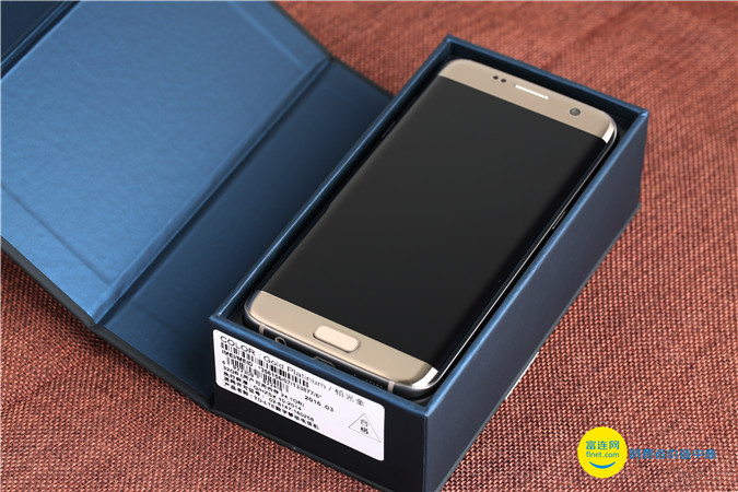 ​温润如玉的颜值担当GalaxyS7edge上手试玩