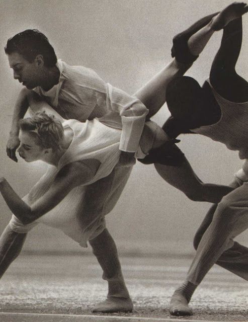 野火不尽，春风又生｜日本设计师三宅一生