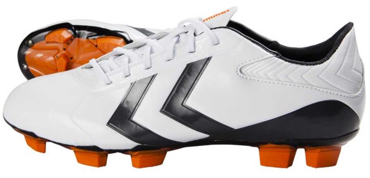 足球大钉鞋推荐前十名,什么足球鞋适合传球