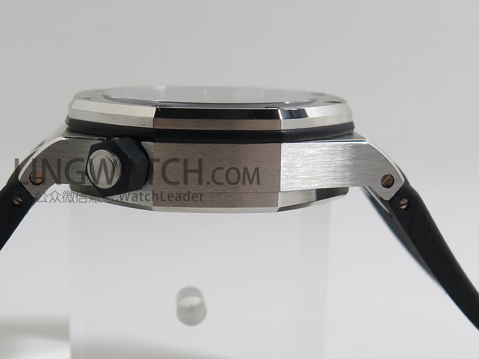 爱彼皇家橡树ap15703价格 (爱彼皇家橡树离岸型腕表15710)