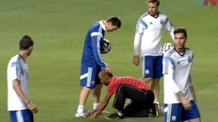 姊呰タ閫佺悆琛ｅ嵈鎯瑰嚭澶хジ,姊呰タ10澶х緸杈辩悆