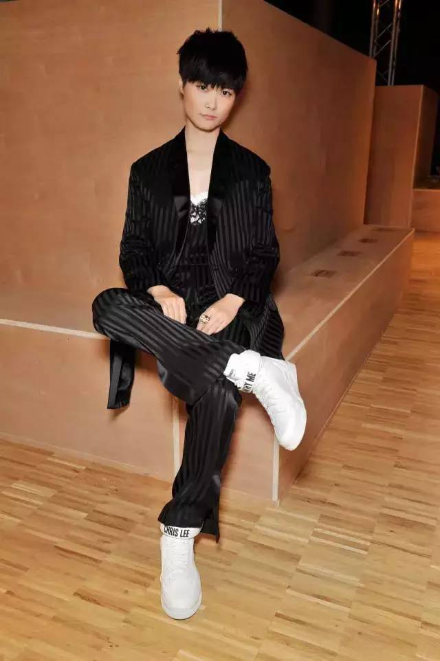 givenchy和givenchy,李宇春是纪梵希的全球代言人