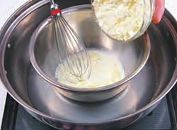 制作简单又好吃的蛋糕教程,懒人蛋糕的制作教程