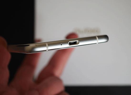 努比亚布拉格眼纹识别,漂亮的不像实力派海报解析