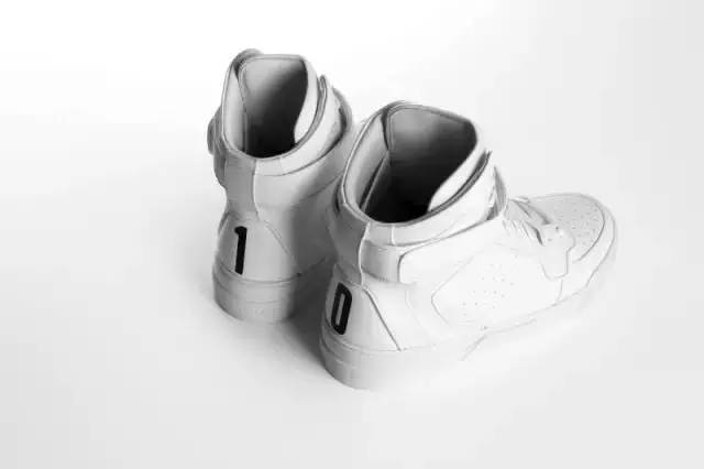 givenchy和givenchy,李宇春是纪梵希的全球代言人