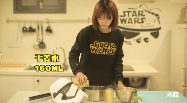 星球大战电影里赛博朋克元素,星球大战光剑电影