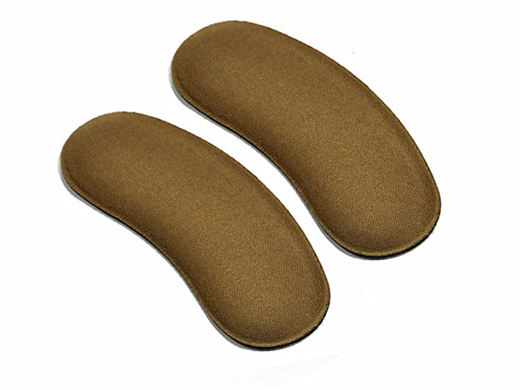 足球鞋新手入门推荐可踢全位置,足球鞋入门知识大全